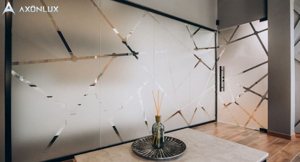 כמה עולה מדבקה חכמה