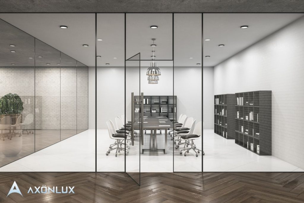 זכוכית חכמה למשרד